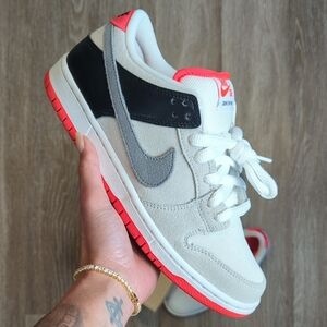 Nike SB Dunk Low Pro Orange Label (Infrared) - Men's 6.5/Women's 8